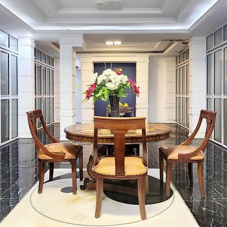 Reddoorz Near Pelabuhan Sri Bintan Pura Tanjungpinang Tanjung Pinang Exterior foto
